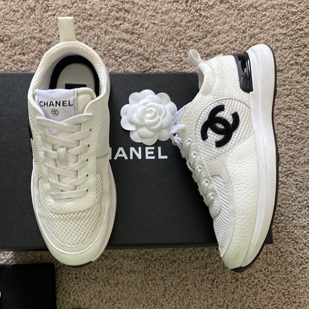 Chanel black and white sneakers size 36.5